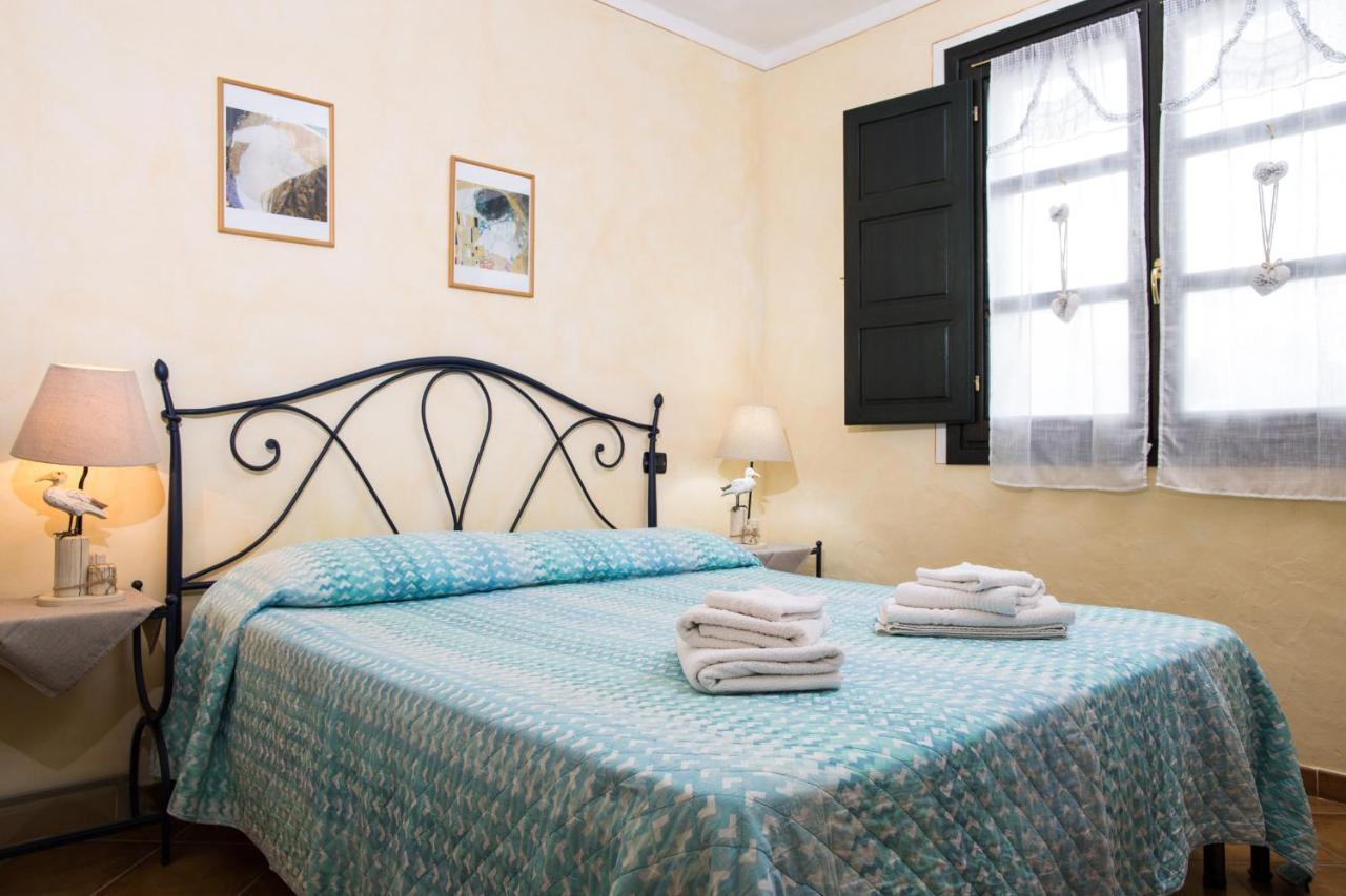 Villa Iris With Pool Baja Sardinia Zewnętrze zdjęcie