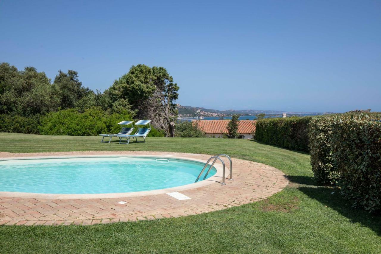 Villa Iris With Pool Baja Sardinia Zewnętrze zdjęcie
