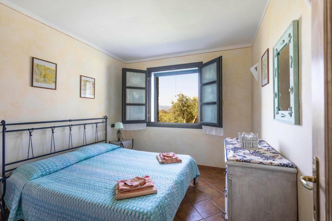 Villa Iris With Pool Baja Sardinia Zewnętrze zdjęcie
