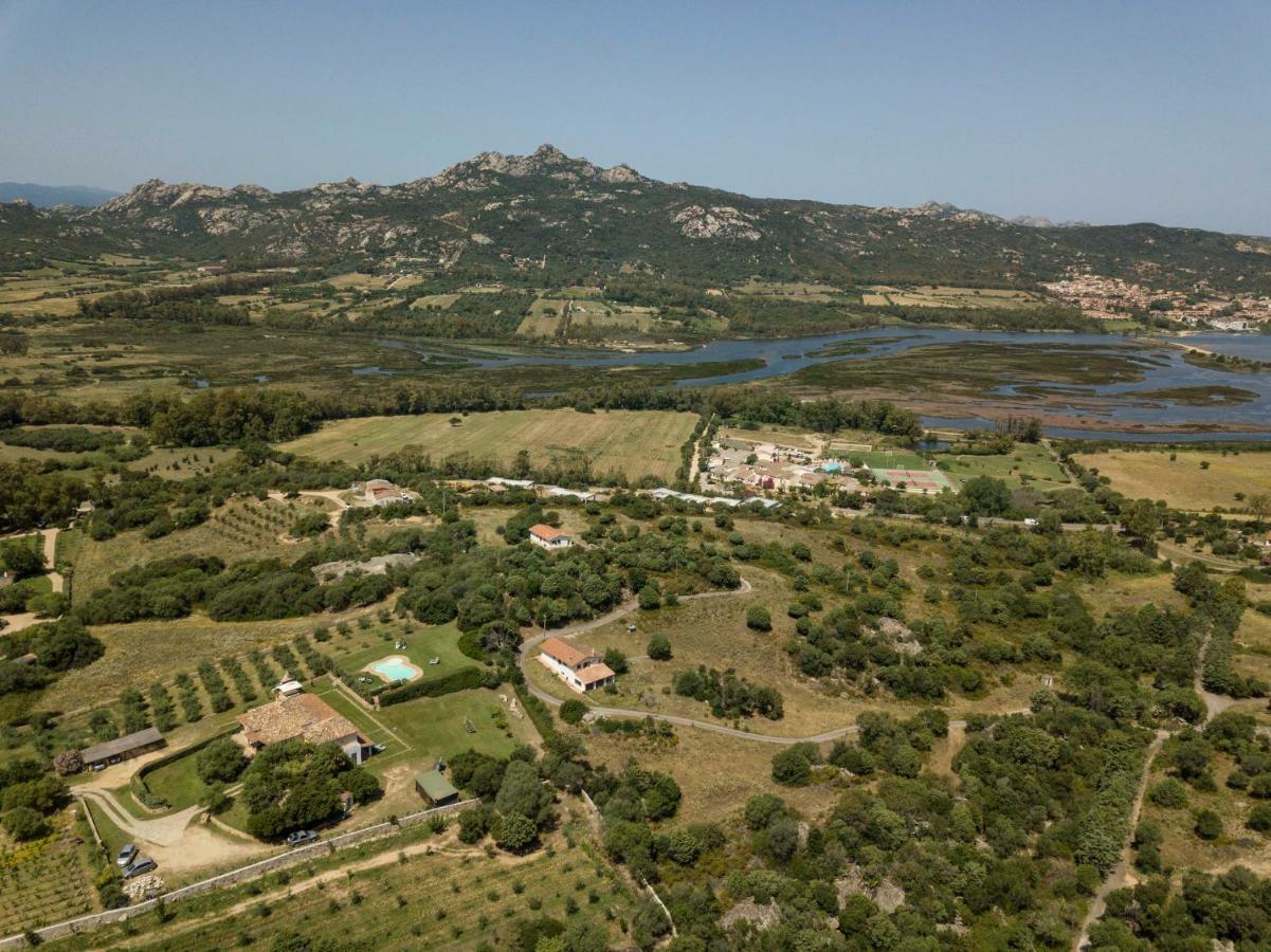 Villa Iris With Pool Baja Sardinia Zewnętrze zdjęcie